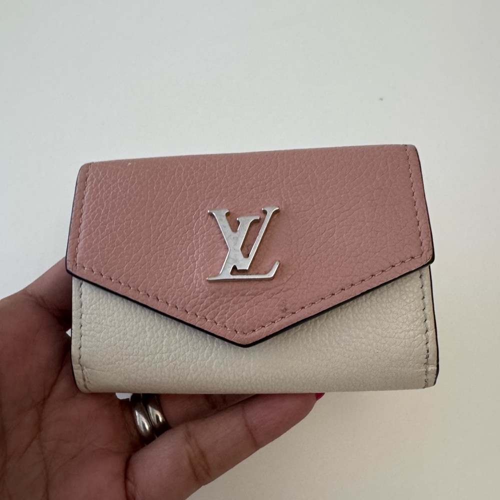Louis Vuitton Pink and Cream Women's Lockme Wallet